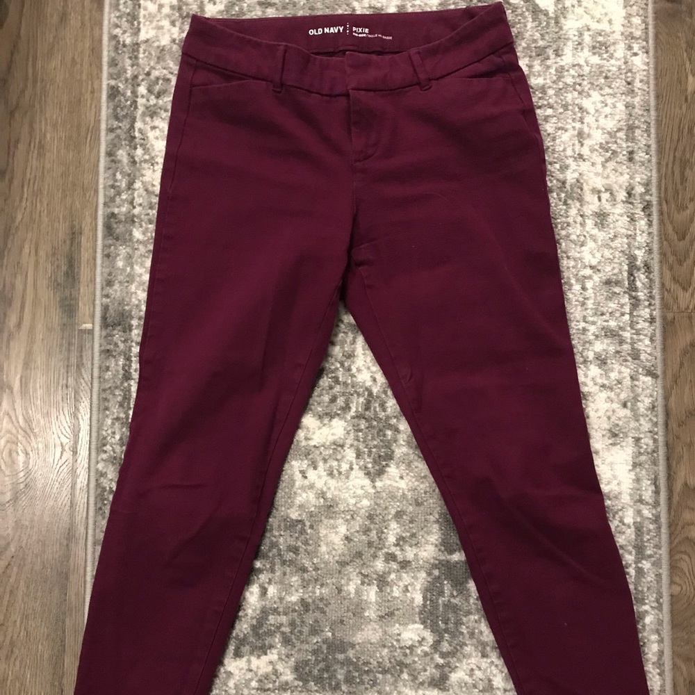 Maroon Old Navy Pixie Ankle Pants Size 2
